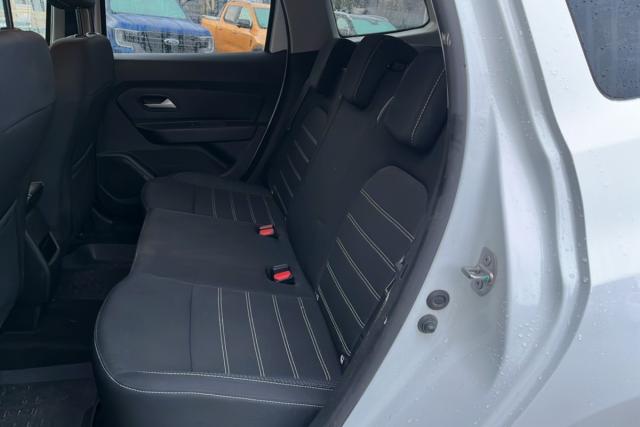 Dacia Duster image 3