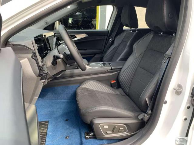 Renault Rafale image 5