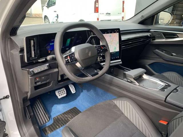 Renault Rafale image 9