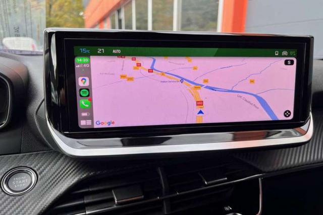 Peugeot 2008 image 4