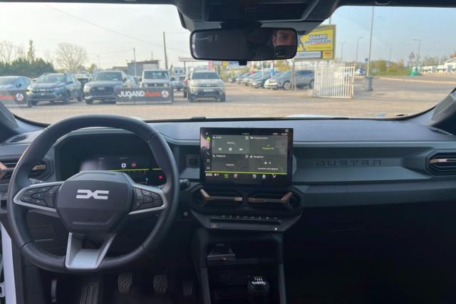 Dacia Duster image 2