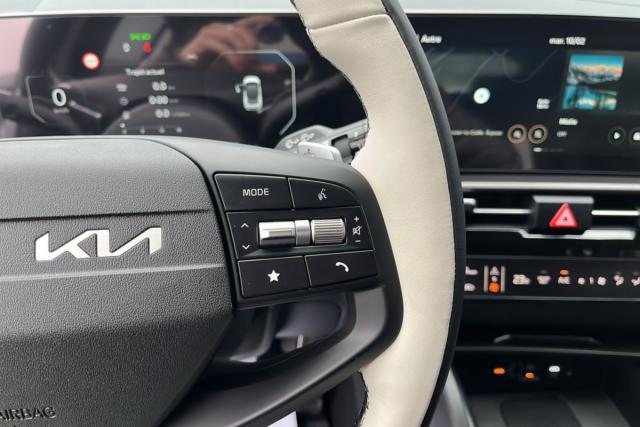 Kia Sportage image 8