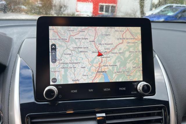 Mitsubishi Eclipse Cross image 6