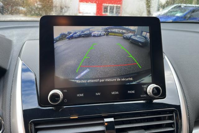 Mitsubishi Eclipse Cross image 4