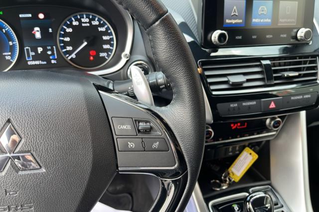 Mitsubishi Eclipse Cross image 2