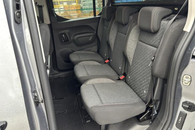 Peugeot Rifter image 1