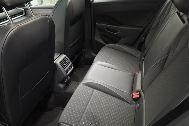 Volkswagen T-Roc image 1