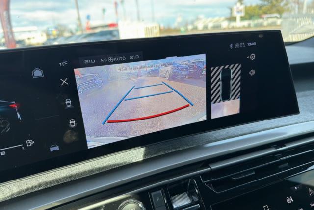 Peugeot 3008 image 1