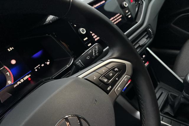 Volkswagen Taigo image 9