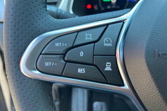 Renault Captur image 1