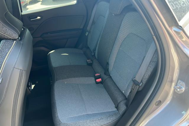 Renault Captur image 7