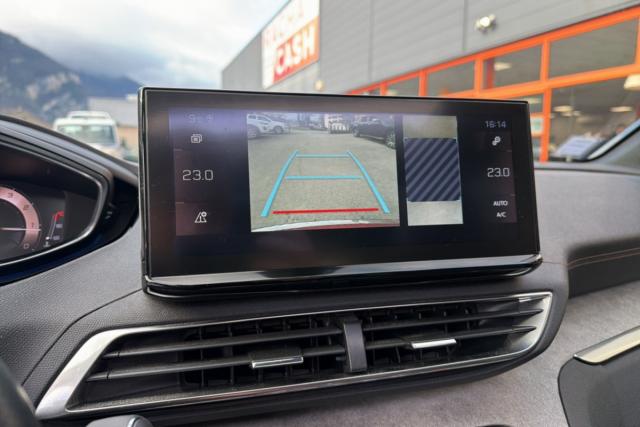 Peugeot 3008 image 2