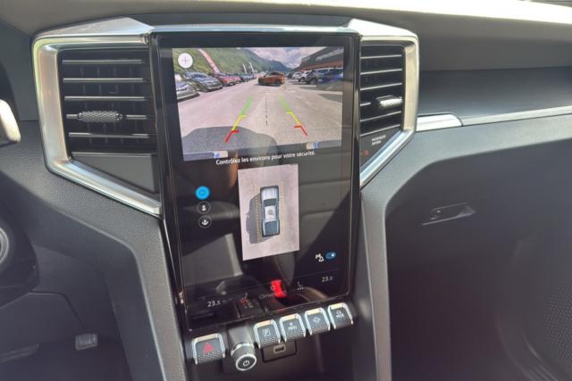 Volkswagen Amarok image 1