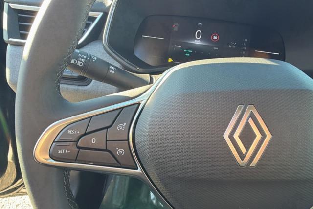 Renault Clio image 8