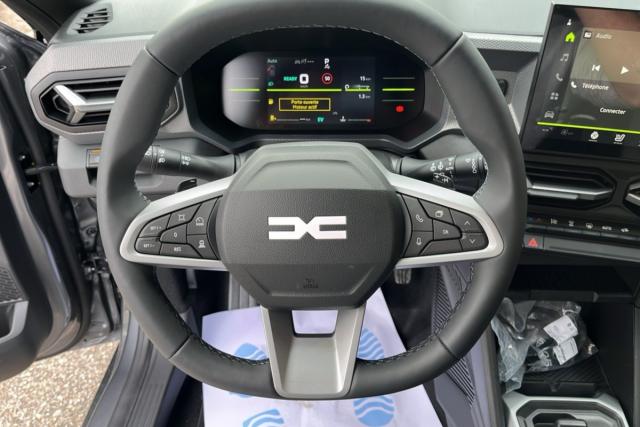 Dacia Duster image 1