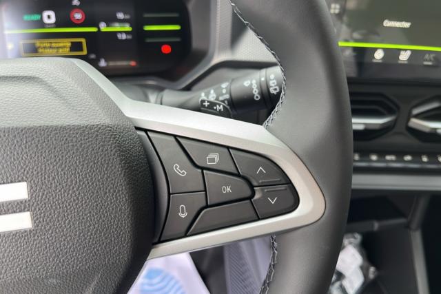 Dacia Duster image 3