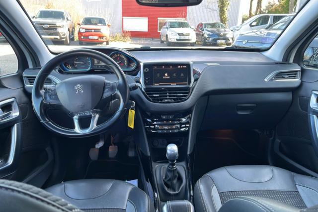 Peugeot 2008 image 9