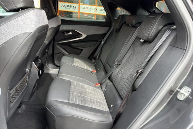 Peugeot 3008 image 3