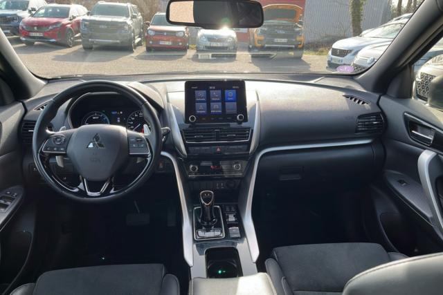 Mitsubishi Eclipse Cross image 7