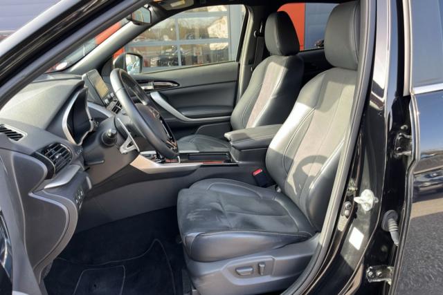 Mitsubishi Eclipse Cross image 6