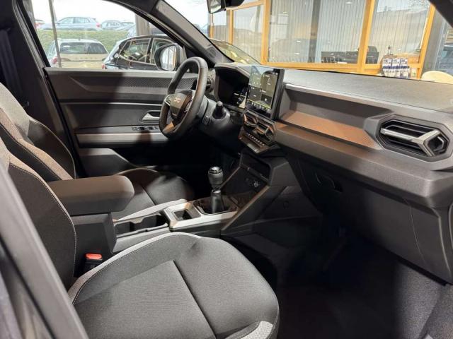 Dacia Duster image 8