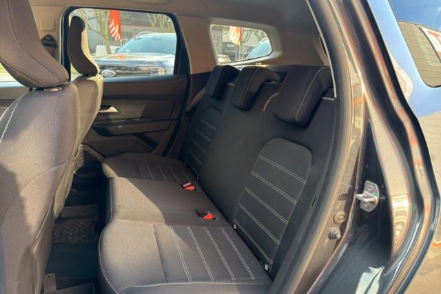 Dacia Duster image 7