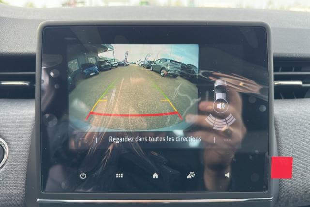 Renault Clio image 2