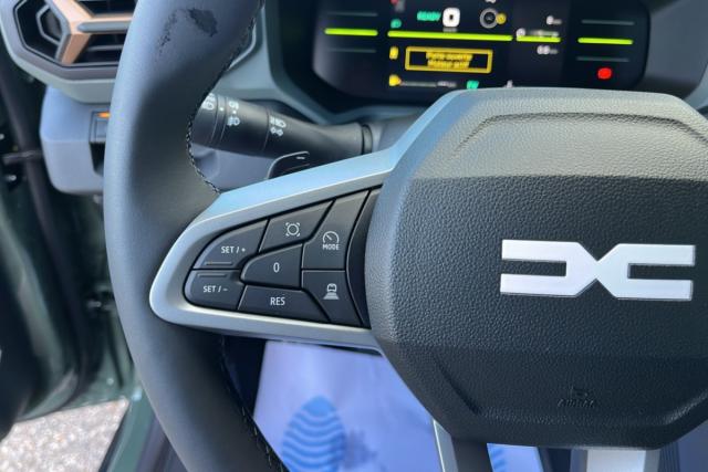 Dacia Duster image 3