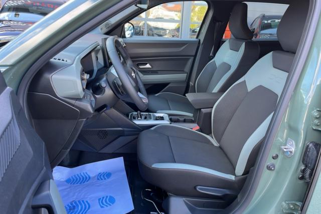 Dacia Duster image 9