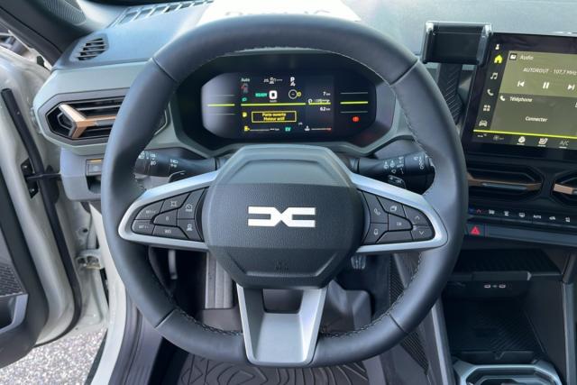 Dacia Duster image 1