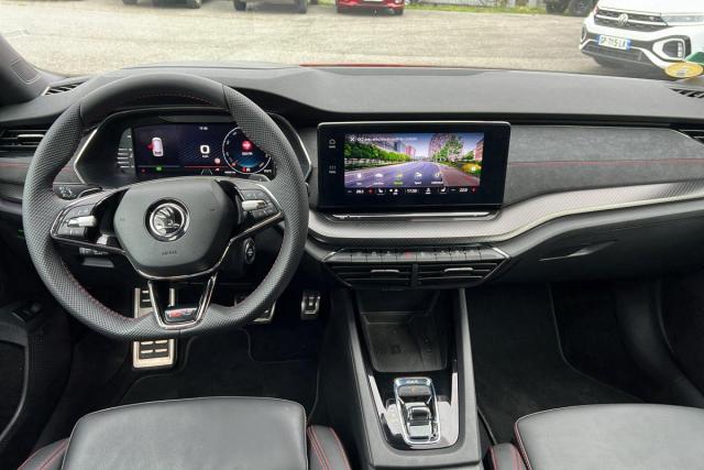 Skoda Octavia image 6