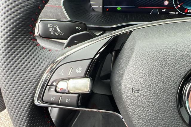 Skoda Octavia image 2