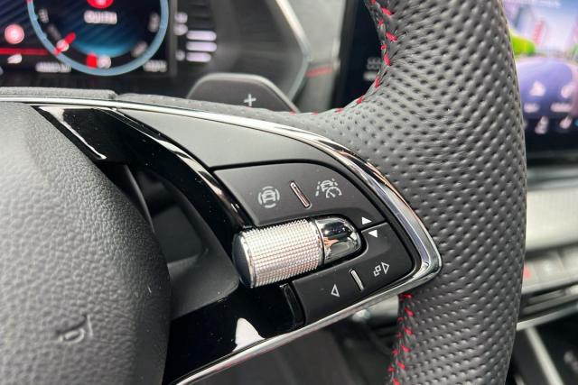 Skoda Octavia image 5