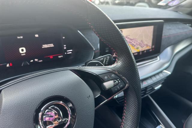 Skoda Octavia image 2