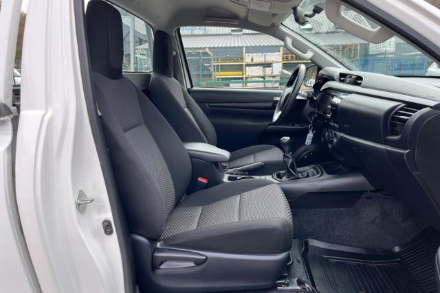 Toyota Hilux image 7