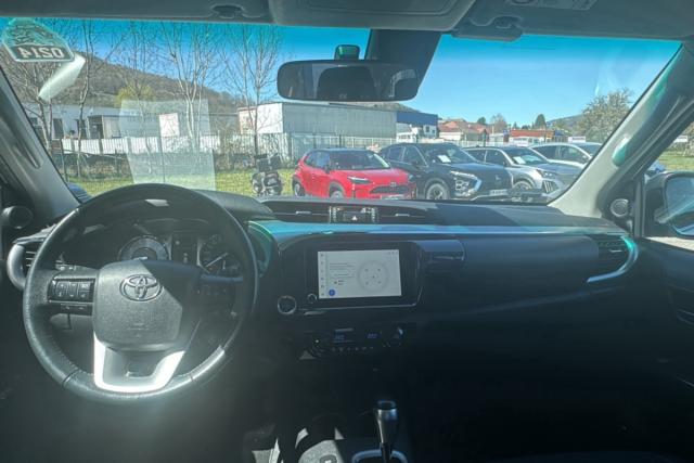 Toyota Hilux image 3