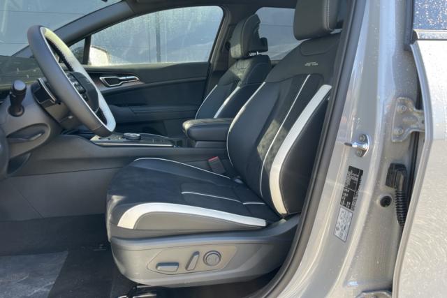 Kia Sportage image 6