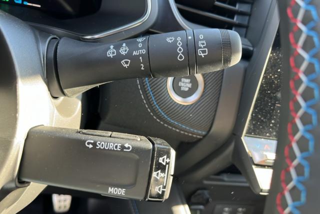 Renault Captur image 1