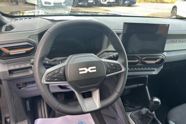Dacia Duster image 1