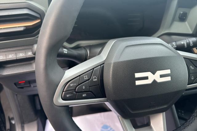 Dacia Duster image 8