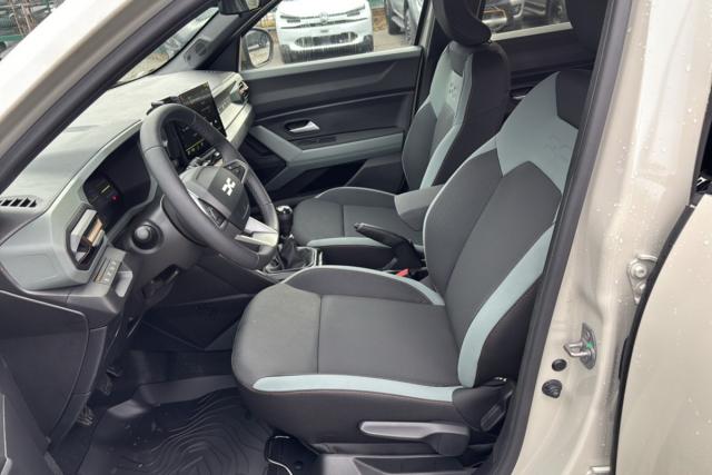 Dacia Duster image 1