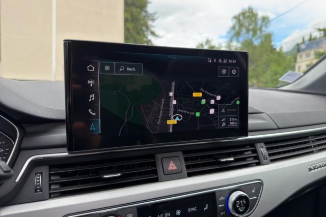 Audi A4 image 9