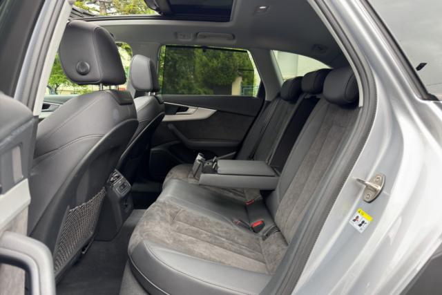 Audi A4 image 2