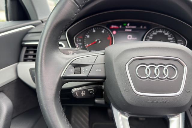 Audi A4 image 4