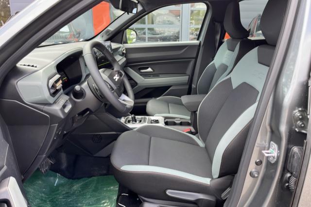 Dacia Duster image 9