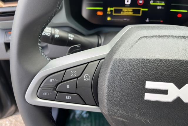 Dacia Duster image 5