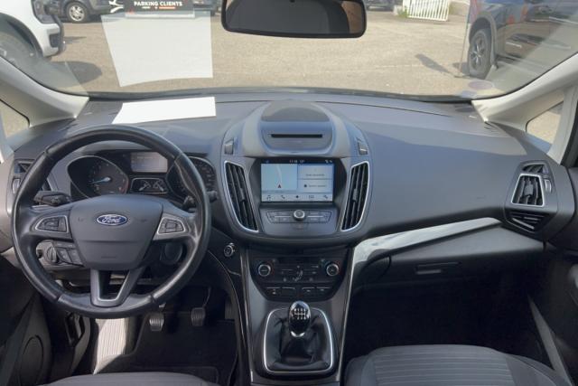 Ford C-Max image 2