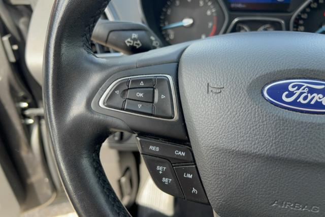 Ford C-Max image 3
