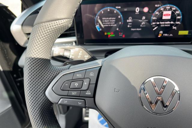 Volkswagen T-Roc image 9