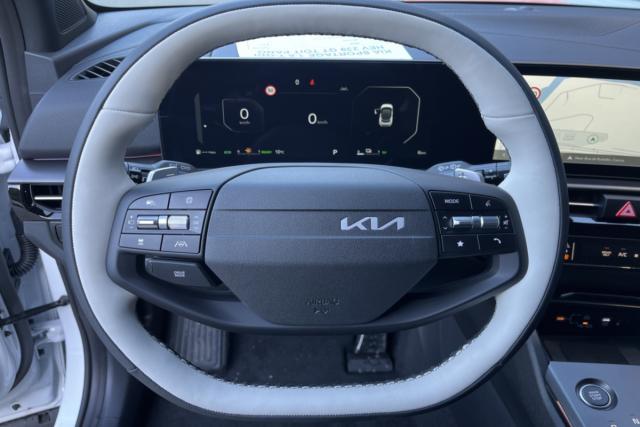 Kia Sportage image 8